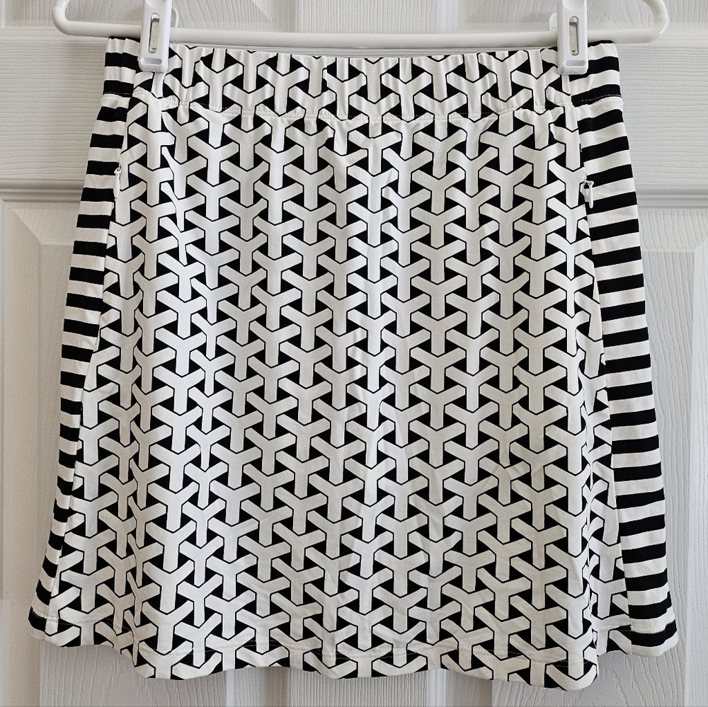 J McLaughlin Sm Skort Black White Zip pockets tennis activeware